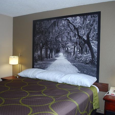 Super 8 By Wyndham Warner Robins Motel Buitenkant foto