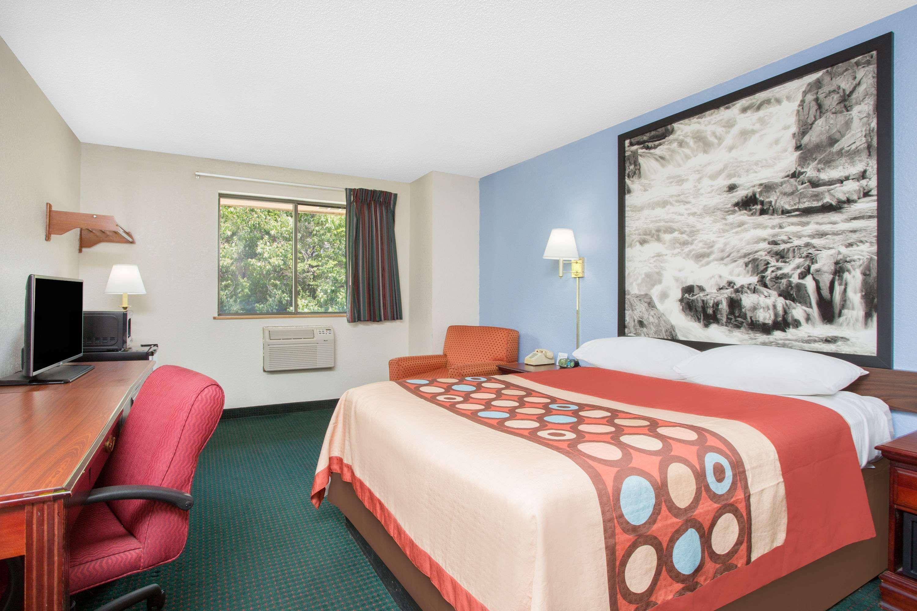 Super 8 By Wyndham Warner Robins Motel Buitenkant foto