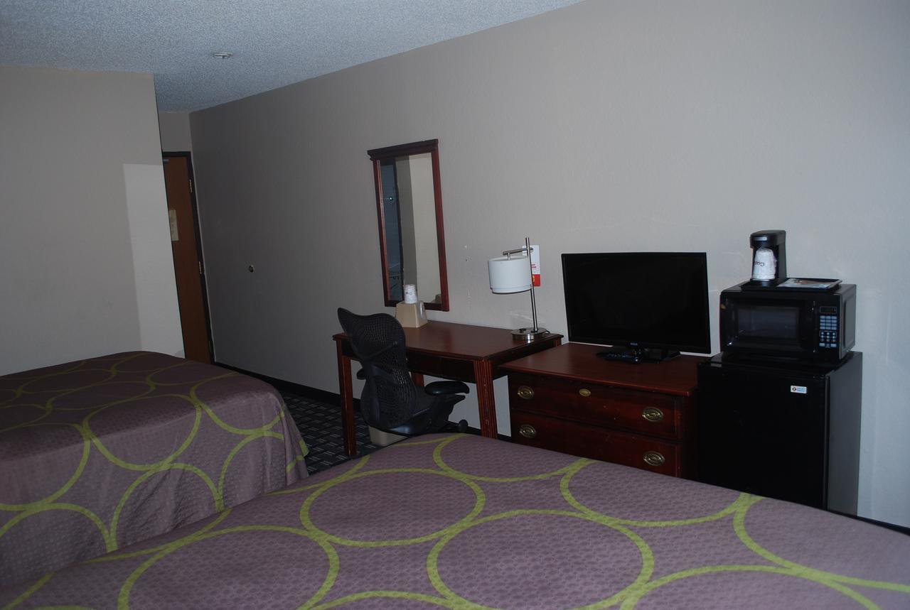 Super 8 By Wyndham Warner Robins Motel Buitenkant foto