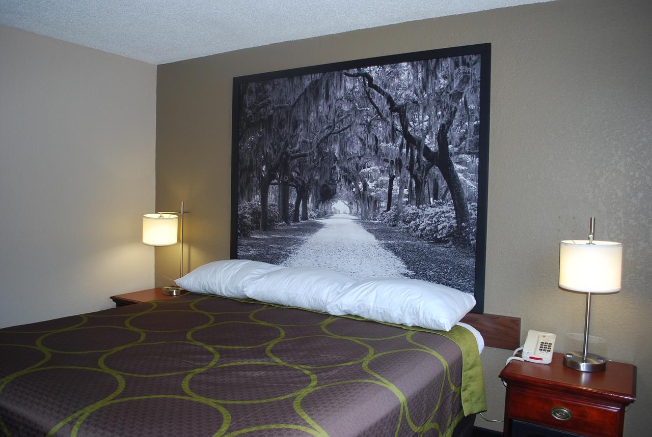 Super 8 By Wyndham Warner Robins Motel Buitenkant foto